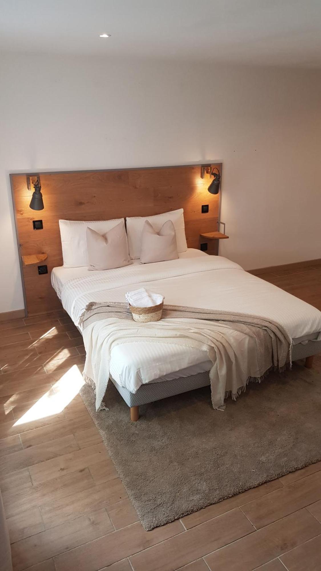 Independant Room In Vétheuil Екстериор снимка